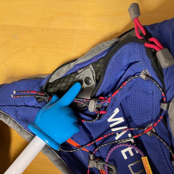 Ultimate Direction Ultra Vesta WMNS S/XS (Late 00's model) - Picture 8 of 12